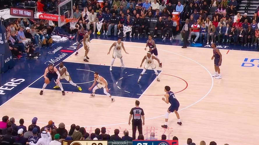 快船主场险胜勇士 库里关键三分追近却因6犯被罚下场